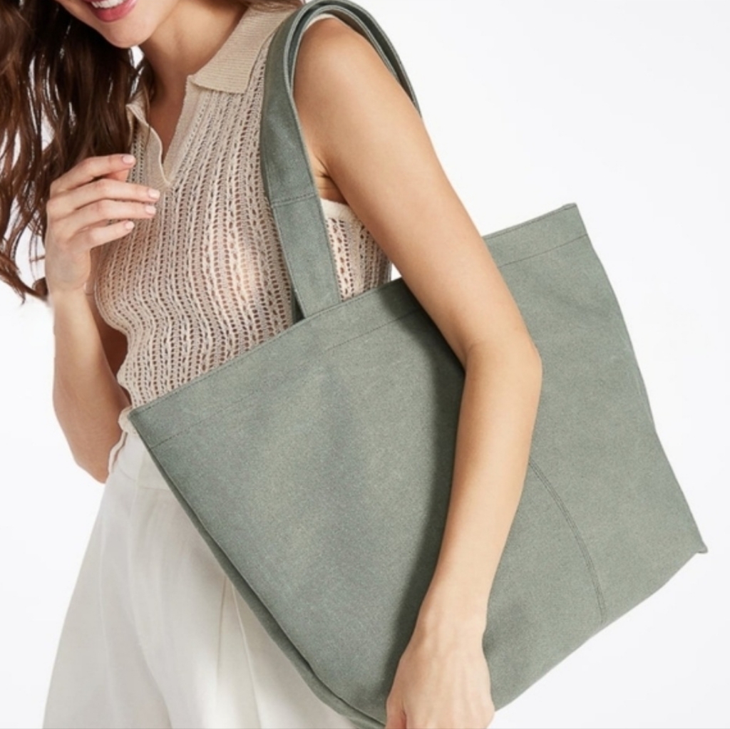 Justfab Iceberg Green Classic Canvas Fabric Tote Weekender Bag Dust Bag Nwt